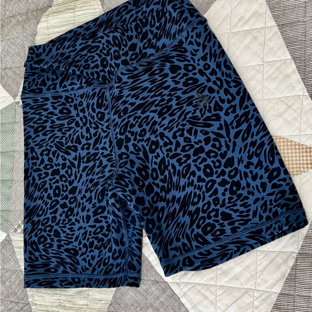 Ryderwear Blue Leopard Print Leggings